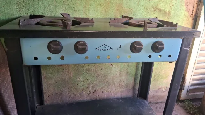 Vendo Fogão industrial duas bocas