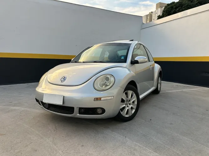 Volkswagen New Beetle 2.0 MI Mec./aut. 2008