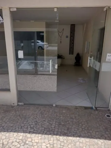 Sala  Cavaleiros - Macaé - RJ