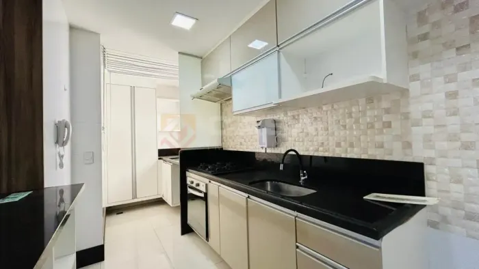Apartamento 2 qtos, suíte e varanda Gourmet no Cond. Itaúnas!