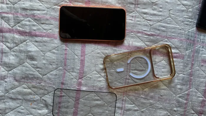 iPhone 11 transformado no 17 pro funcionando perfeitamente