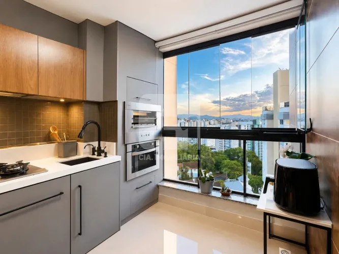 Apartamento de 2 dormitórios à venda na Agronômica