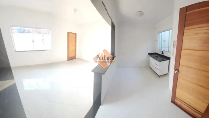 Sobrado Condomínio Fechado Penha, 3 dormitórios, 1 suíte, 160m2, Venda R$830.000,00, Locaç