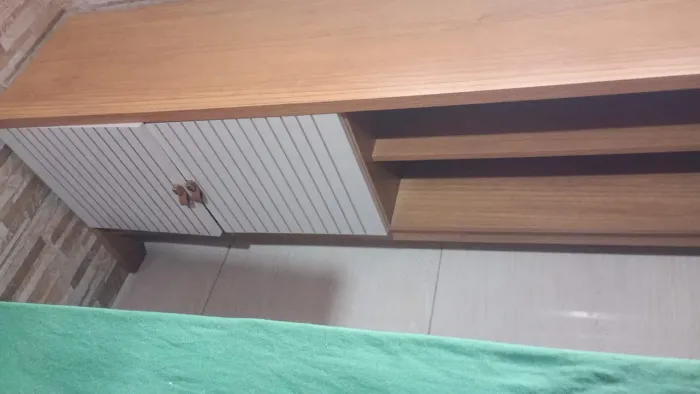 Vendo um rack seme-novo R$300,00
