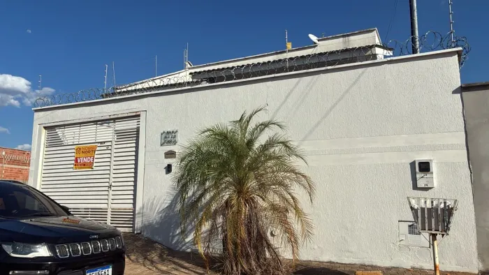 Vende-se casa Novo Jardim Paulista R$ 265.000,00