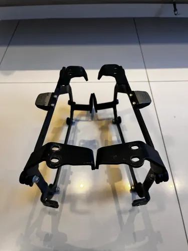 Suporte Baú lateral Versys 650