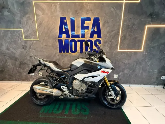 BMW S 1000 XR BRANCO 2017