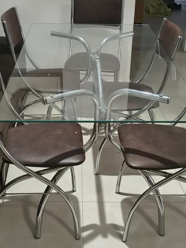 Mesa 6 cadeiras