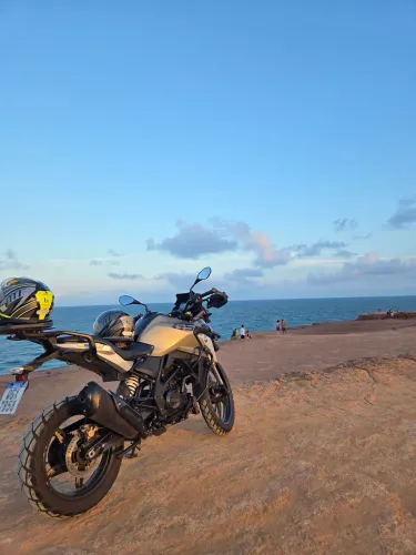 BMW G310gs em estado de conservação simplesmente incrível!