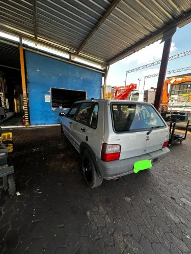 Fiat Uno Mille Celeb. WAY Econ. 1.0 F.flex 4P 2010