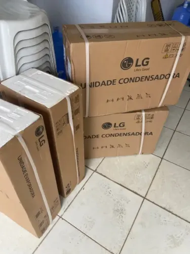 Ar-Condicionado LG Smart Inverter Voice +AI 12.000 BTU Frio 220V