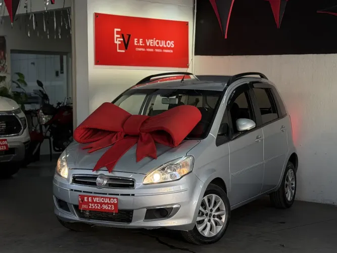 Fiat Idea Attractive 1.4 Fire Flex 8V 5P 2014