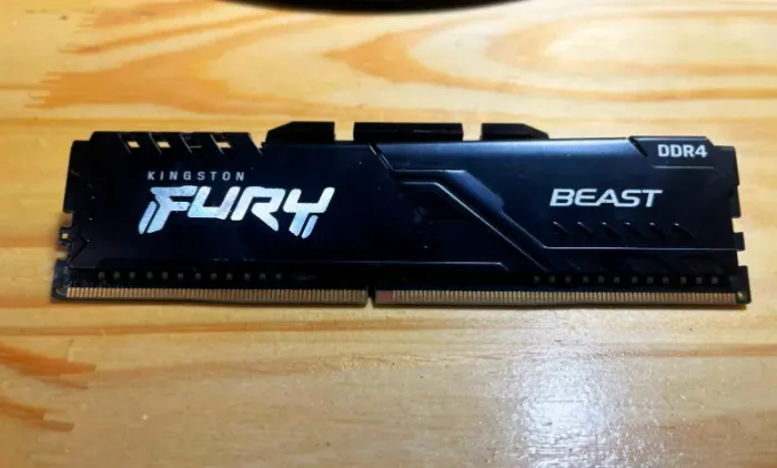 MEMÓRIA RAM DDR4 8GB DDR4 KINGSTON FURY BEAST