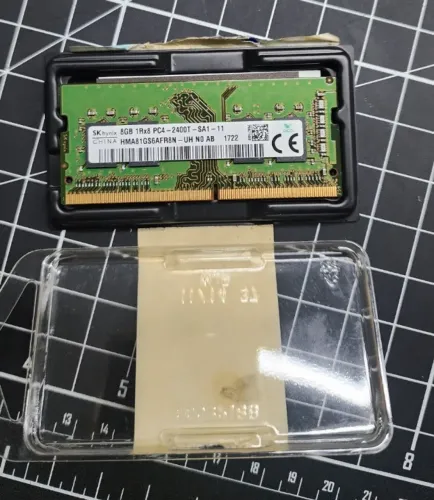 Memória RAM DDR4 8GB 2400MHz Notebook