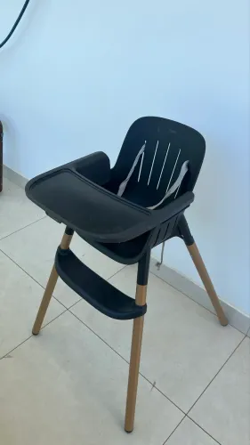 Cadeira de alimentação poke