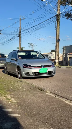 Volkswagen Golf Highline 1.4 TSI 140cv Aut. 2015