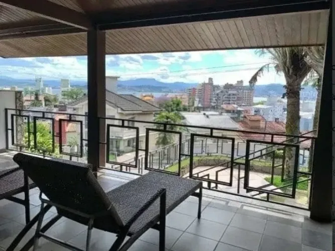 Casa 4 Quartos com 1 Suíte - Abraão - BRN