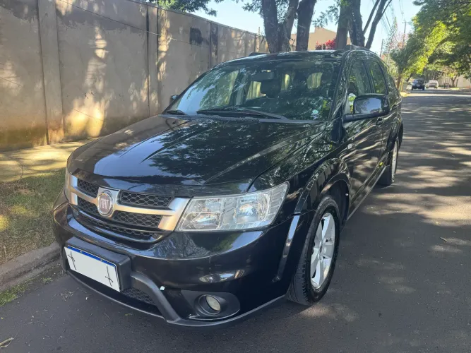 Fiat Freemont 2.4 16V 5P Aut. 2012