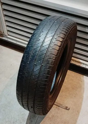 Pneu 205/75 aro 16c Michelin AGILIS 3