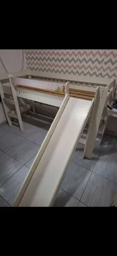 Cama escorrega
