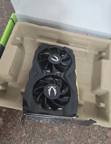 Placa de video GTX 1660 Super 6GB Zotac