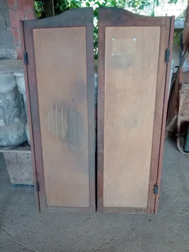 Ótima porta cawboy para área ou bar restaurante ou cozinha medidas (96 larg. por 1:50 cp)