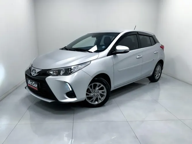 Toyota Yaris XS 1.5 Flex 16V 5P Aut. 2023