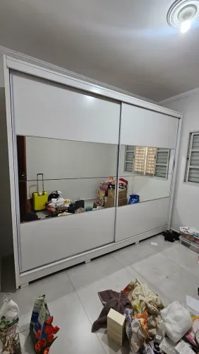Guarda-roupa de Casal Grande - 2,80 x 2,40 m