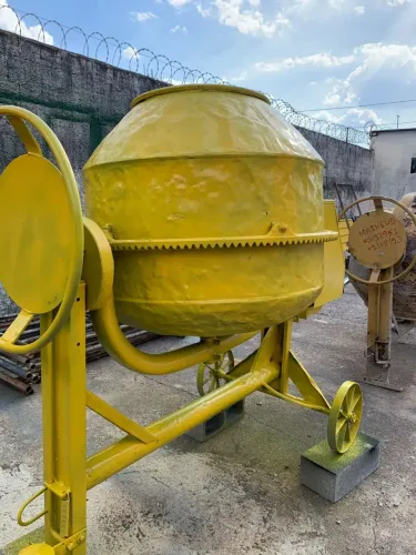 Betoneira 400l