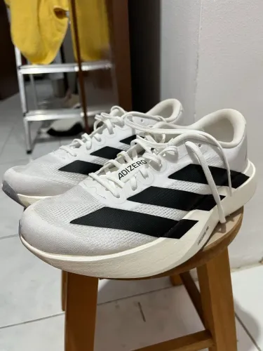 Adidas Evo Sl (Branco) Usado apenas 2 vezes.