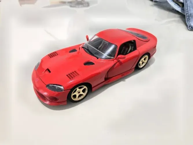 Dodge Viper 1/18
