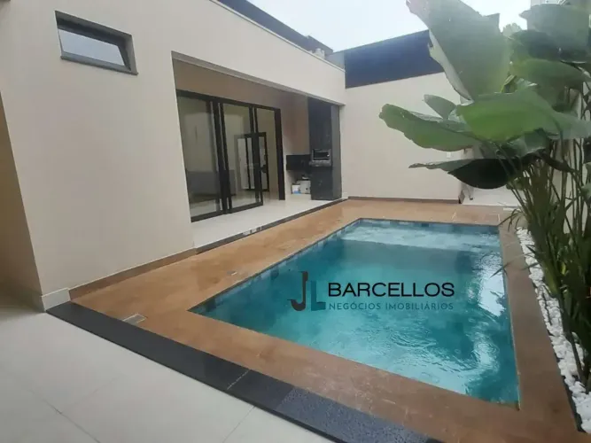 Casa à Venda - Jardim Santa Lúcia