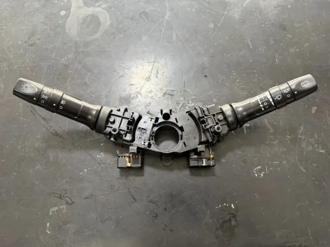 Comando de seta Hyundai hb20 2013/2019 com farol de milha 