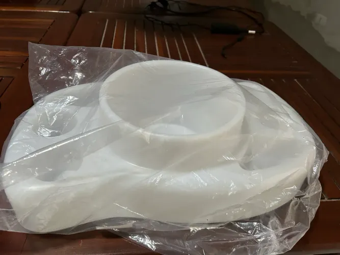 Venda de cooler flutuante para piscina 