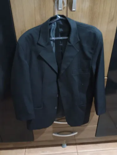 Paletó preto tamanho 52