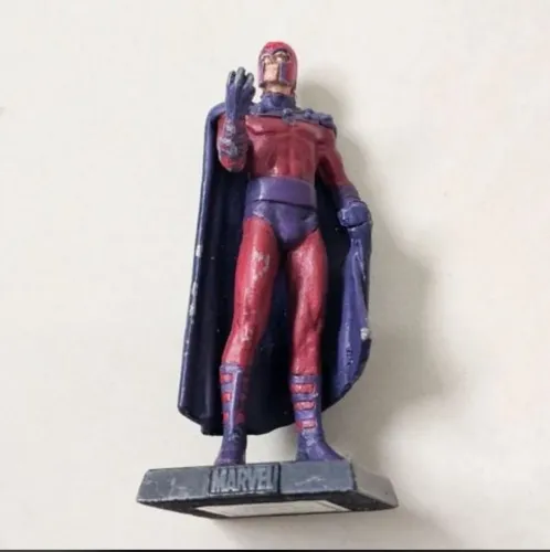 Miniatura magneto Marvel comics