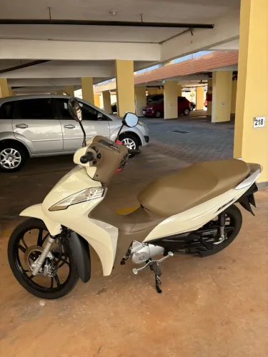 Honda Biz 125 EX/ 125 EX Flex 2024