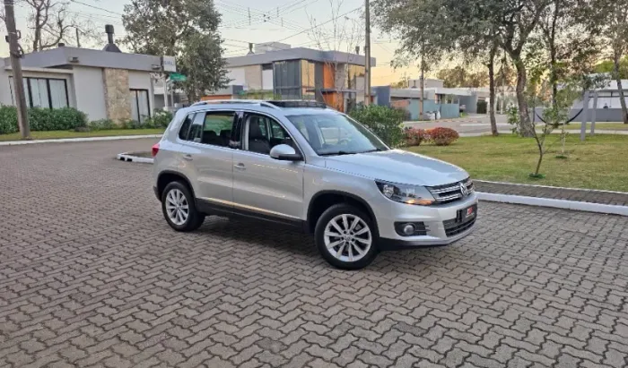 Volkswagen Tiguan 2.0 TSI 16V 200cv Tiptronic 5P 2015