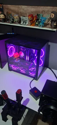 PC gamer ryzen 5700x rtx 4070 super 32gb ram corsair