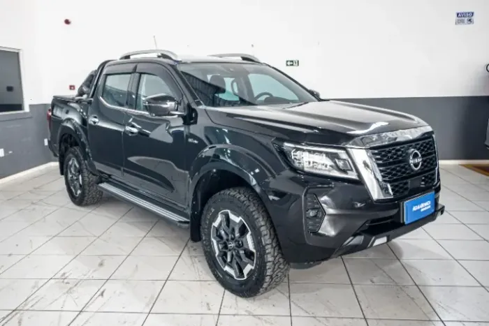 Nissan Frontier Plati. CD 2.3 Bi-TB Dies.aut. 2024