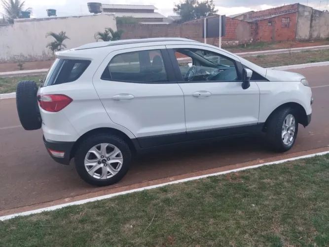 Ford Ecosport Titanium 2.0 16V Flex 5P Aut. 2014