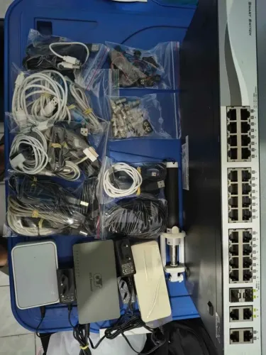 Equipamentos de rede e cabos