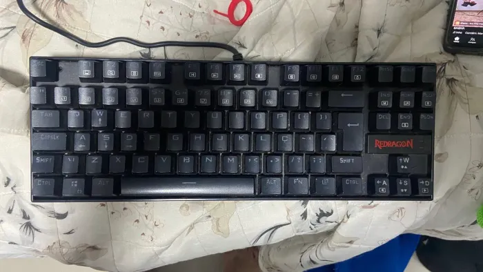 teclado mecânico gamer Redragon Kumara K552