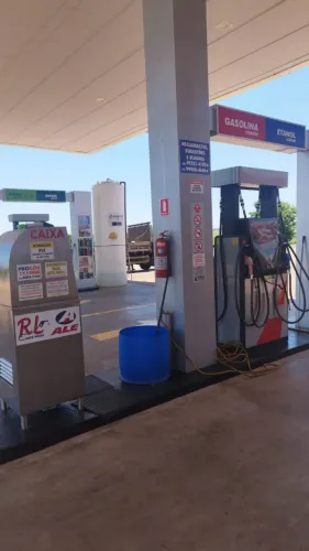 POSTO DE COMBUSTÍVEL À VENDA EM DIORAMA GO