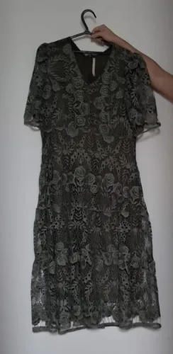 Vestido de renda