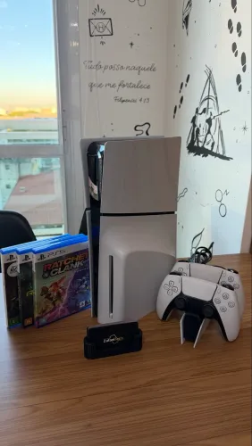 PLAYSTATION 5 SLIM MÍDIA FÍSICA - 2 CONTROLES - LOJA FÍSICA
