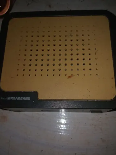 modem de banda larga digital RCA DCM425 (
