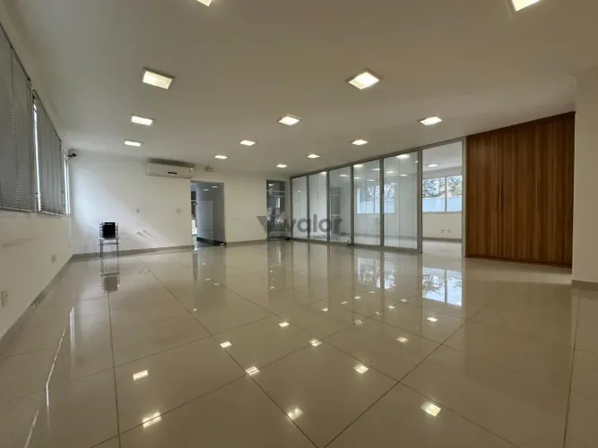 Prédio para alugar em Campinas, Loteamento Alphaville Campinas, com 580 m²