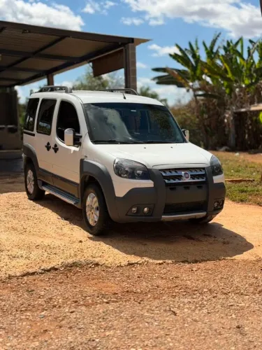 Fiat Doblo Adv/adv Tryon/locker 1.8 Flex 2014