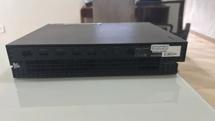 Xbox One X 